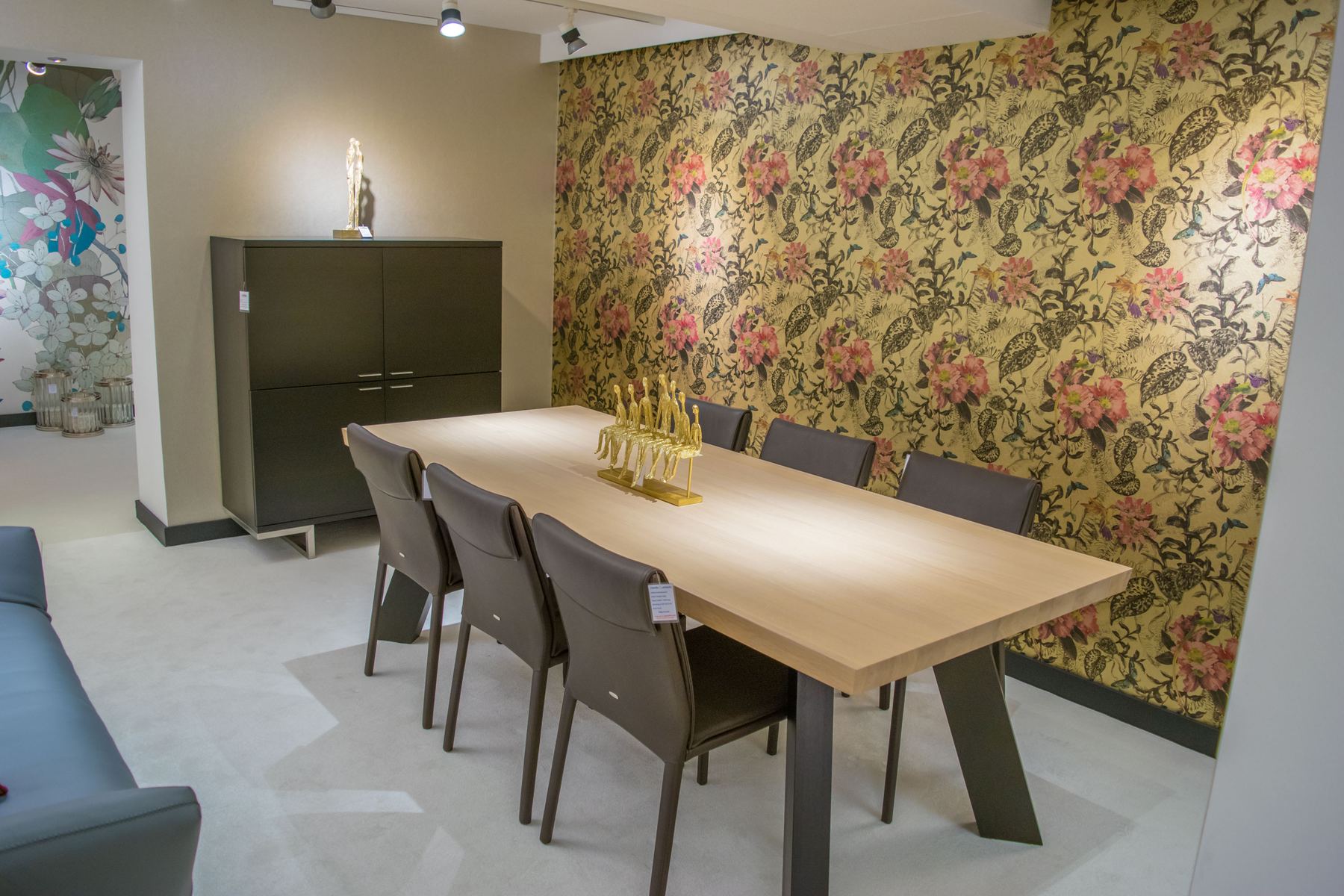 Eettafel Storm, Kluskens